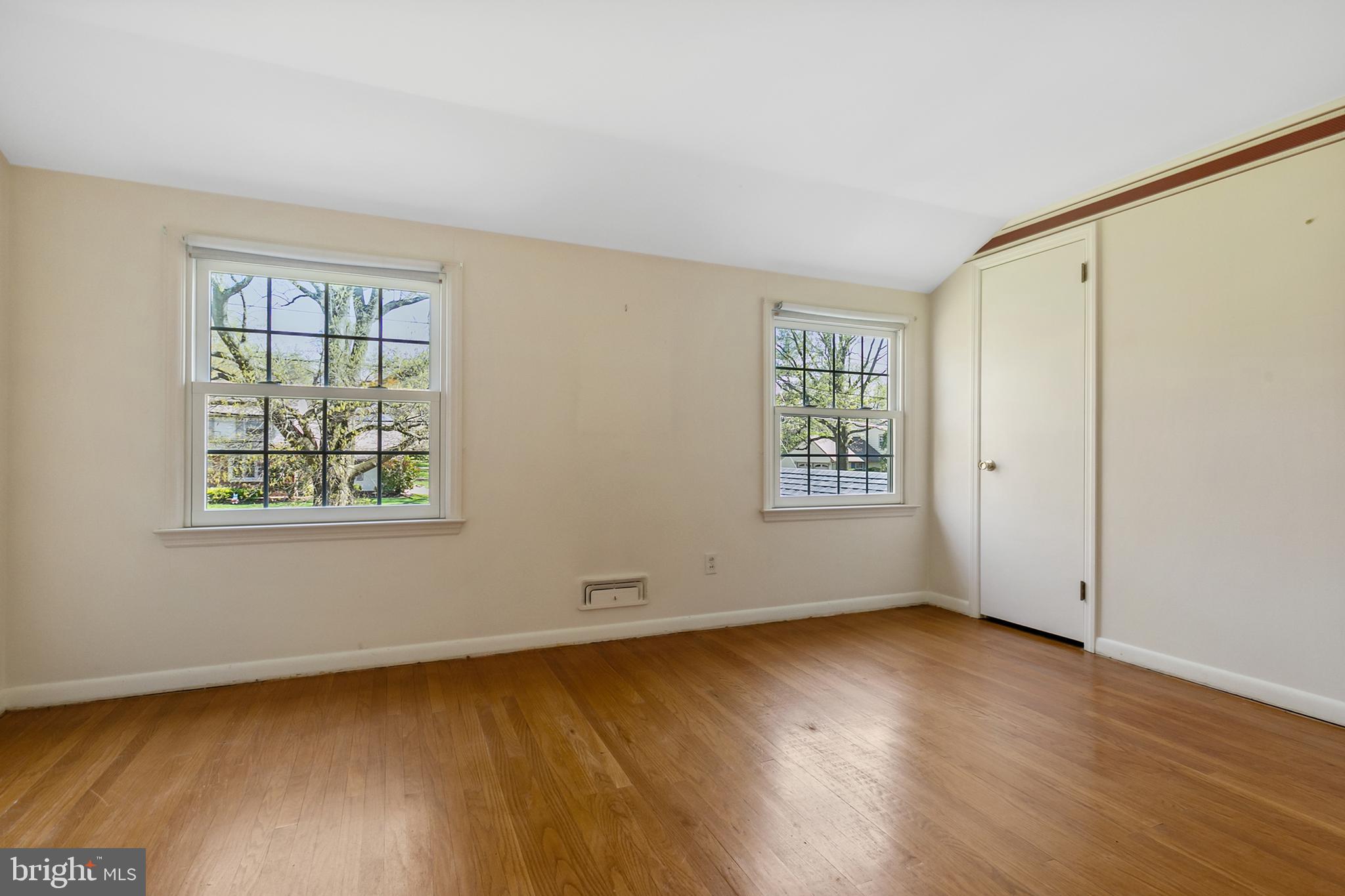105 Farmington Road Cherry Hill, NJ 08034 - Photo 22 of 36