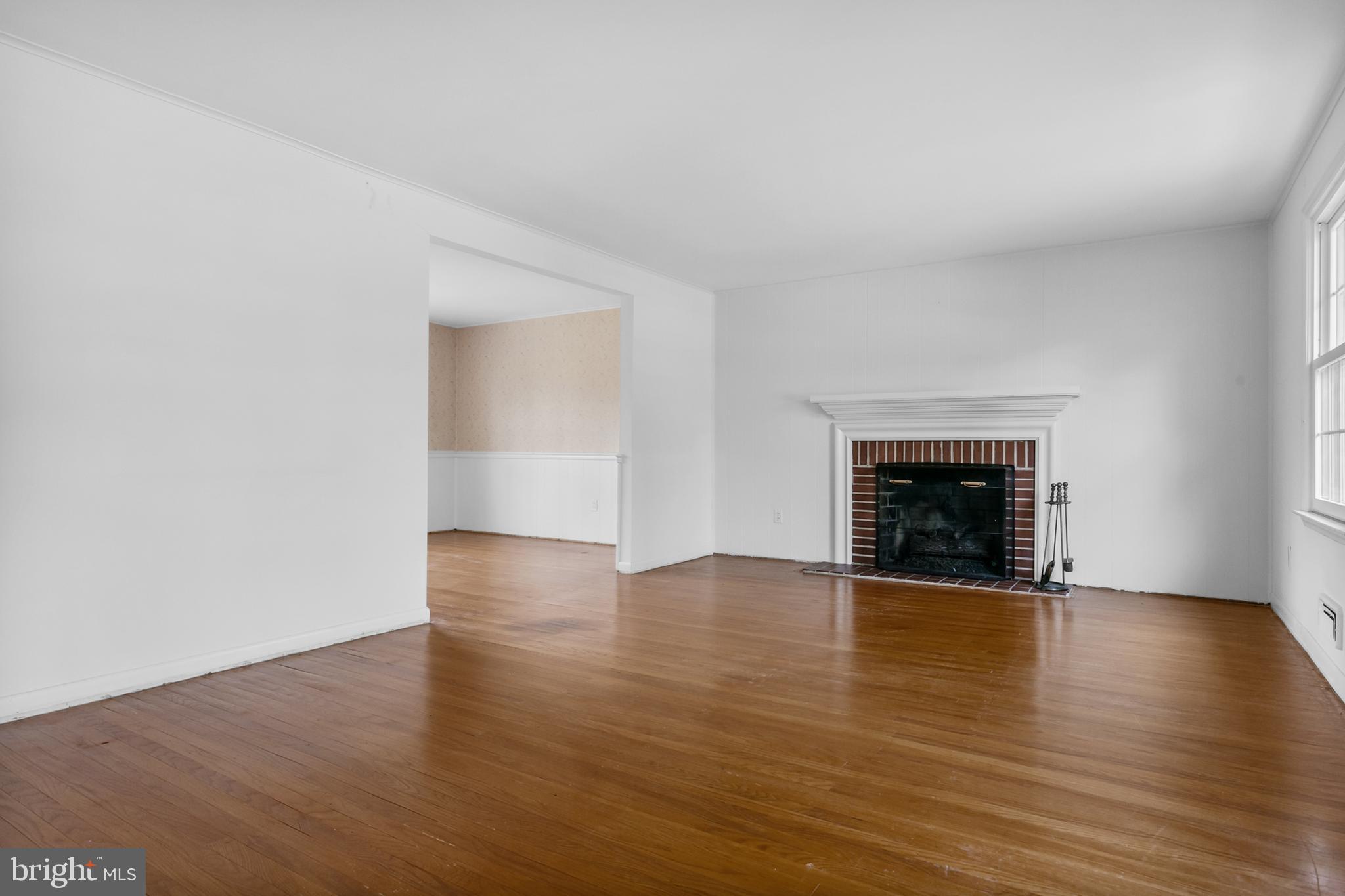 105 Farmington Road Cherry Hill, NJ 08034 - Photo 4 of 36