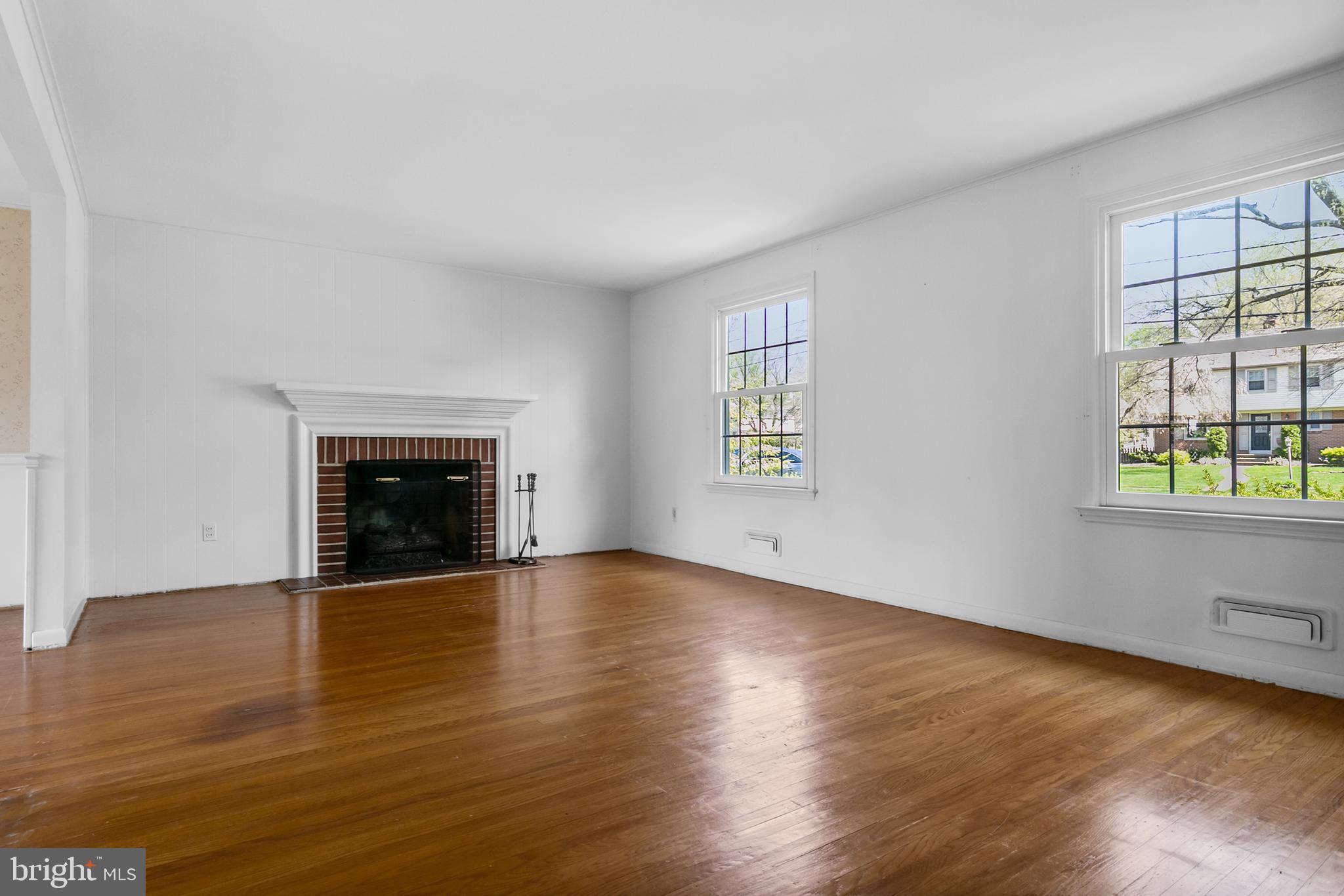 105 Farmington Road Cherry Hill, NJ 08034 - Photo 5 of 36
