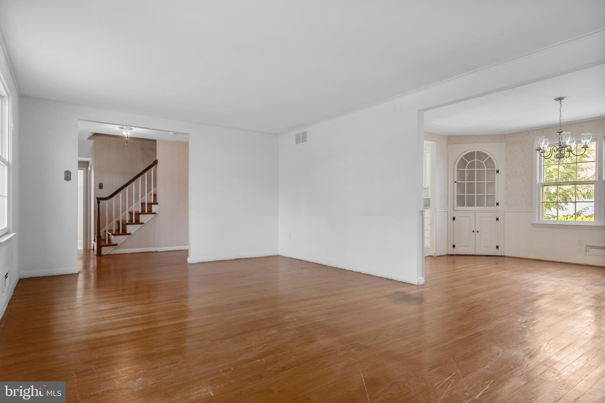 105 Farmington Road Cherry Hill, NJ 08034 - Photo 7 of 36