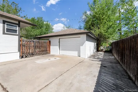 $650,000 | 9525 West 11th Avenue, Lakewood, CO 80215