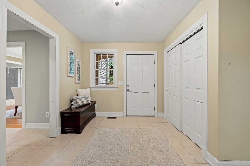 91 Hartness Road Sutton, MA 01590 - Photo 15 of 42 Gallery Image 15