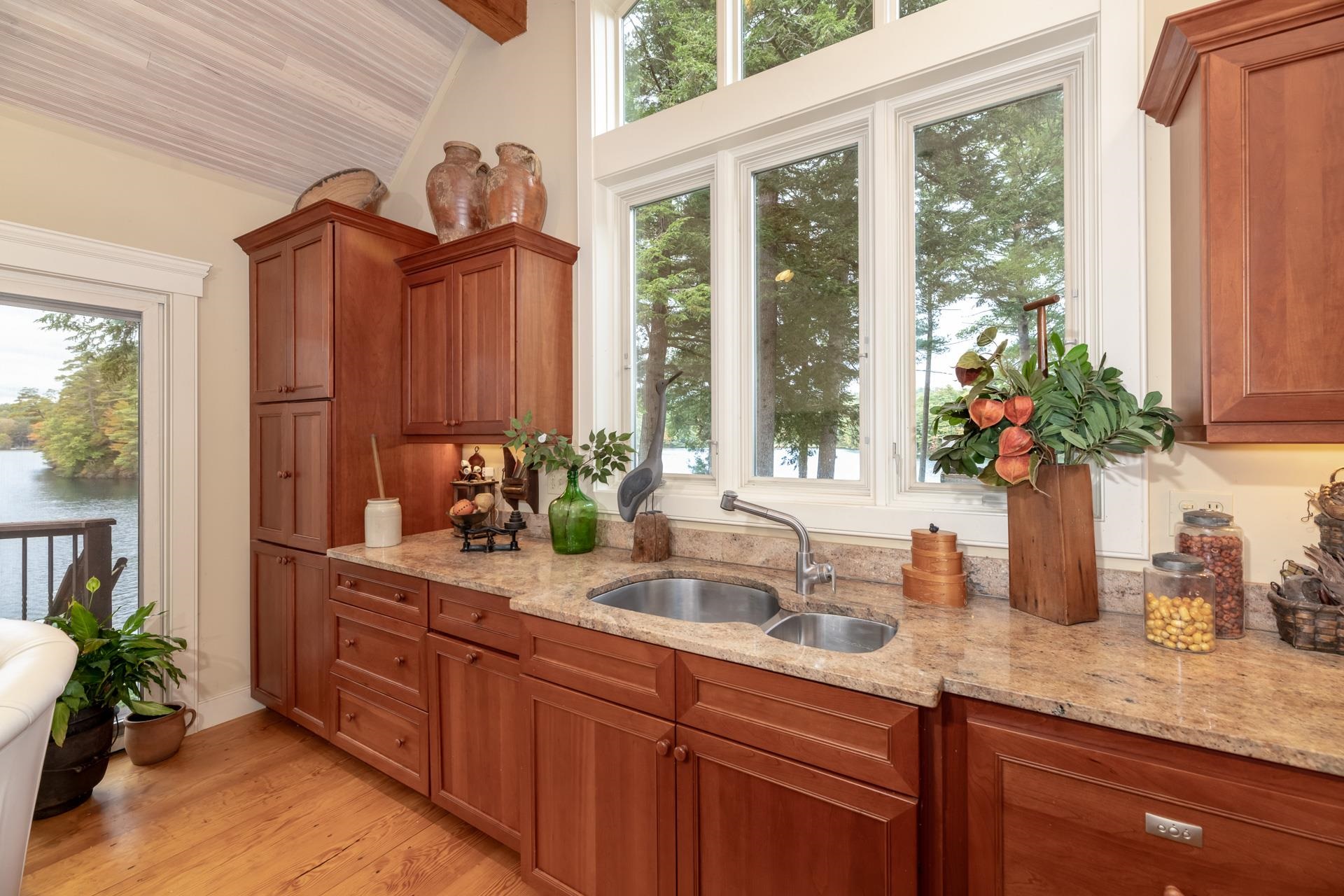 91 Bonney Shores Road Meredith, NH 03253 - Photo 5 of 40 Gallery Image 5