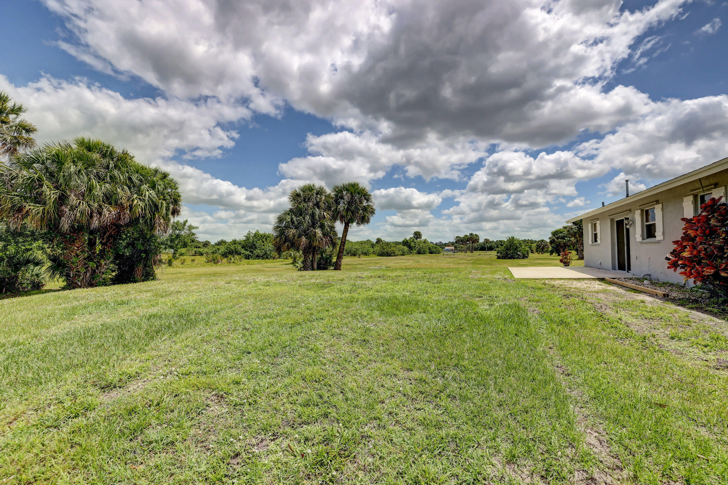 8800 Southwest Springhaven Avenue Indiantown, FL 34956 - Photo 37 of 47 32_632a1557_58_59_60_61