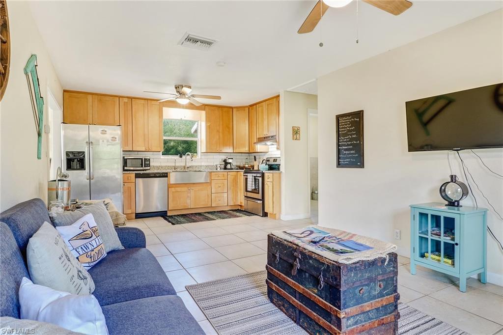 1620 Platt Road Naples, FL 34120 - Photo 15 of 22 Gallery Image 15