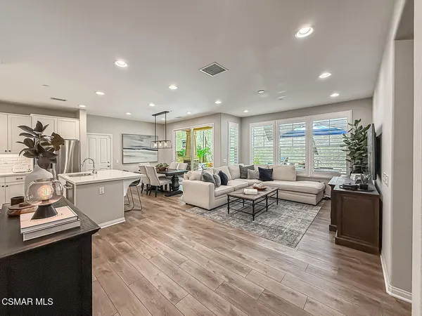 $875,000 | 230 Stonegate Road, Camarillo, CA 93010