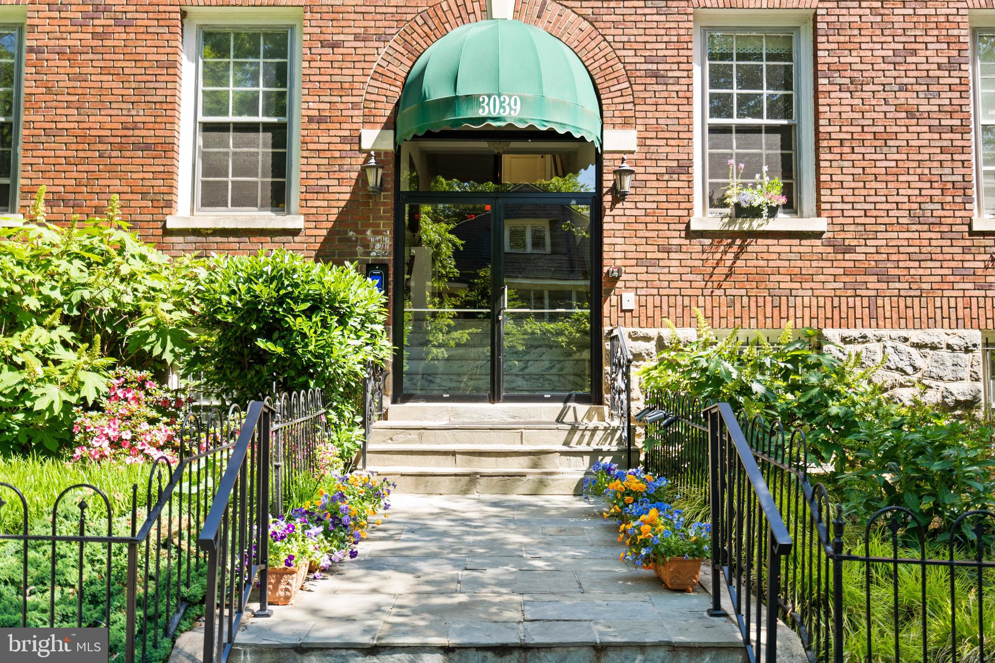 3039 Macomb Street Northwest, Unit 23 Washington, DC 20008 - Photo 2 of 45 Welcome!