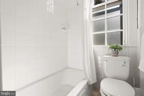 $332,000 | 3039 Macomb Street Northwest, Unit 23, Washington, DC 20008