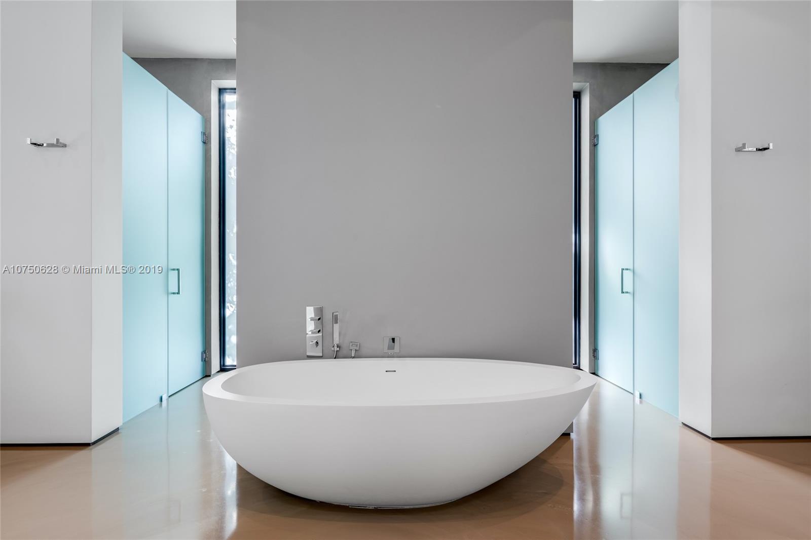 8750 Ponce De Leon Road Miami, FL 33143 - Photo 15 of 43