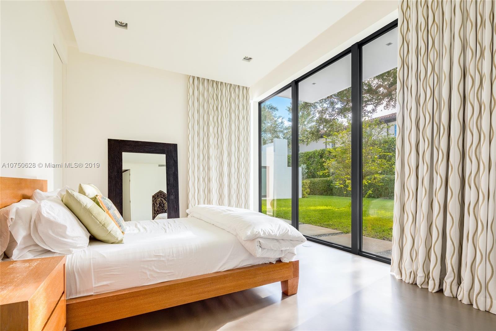 8750 Ponce De Leon Road Miami, FL 33143 - Photo 21 of 43