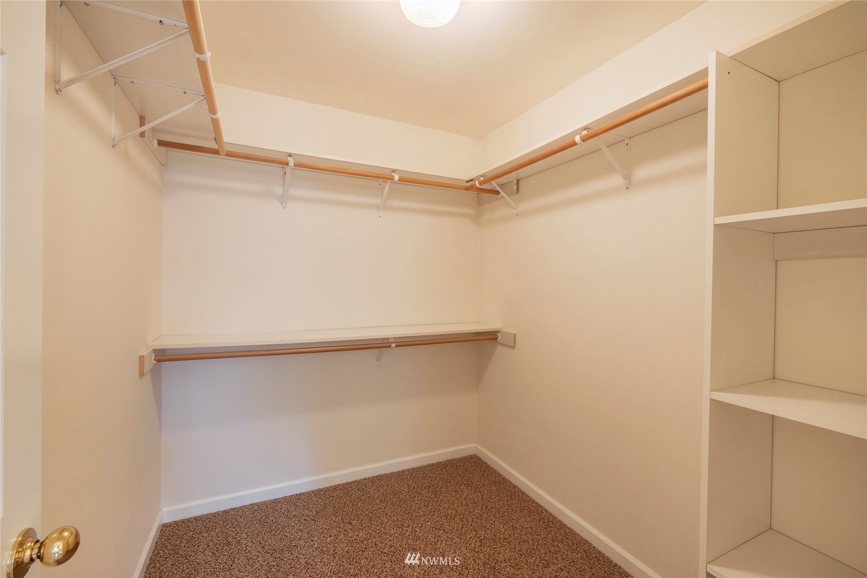 2802 Tracyton Beach Road Northwest Bremerton, WA 98310 - Photo 14 of 40 a view of an empty walk in closet