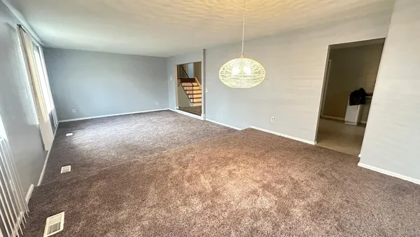 $469,900 | 2665 Peterboro Road, West Bloomfield, MI 48323