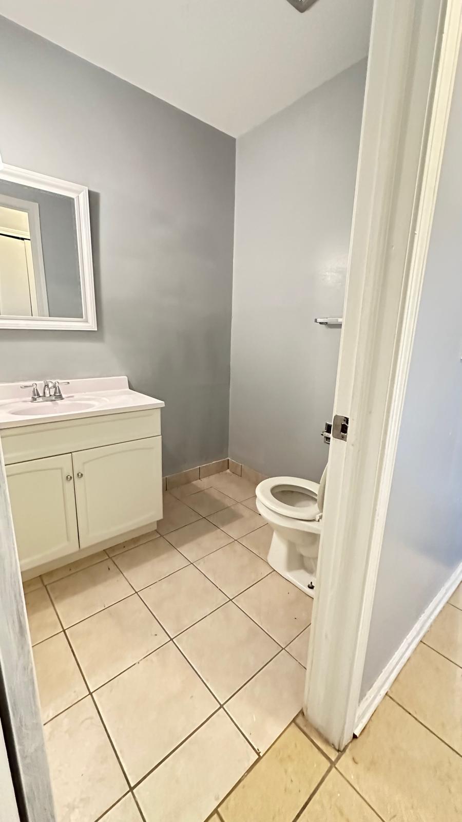 2665 Peterboro Road West Bloomfield, MI 48323 - Photo 17 of 54 WhatsApp Image 2026-04-19 at 2.44.15 PM