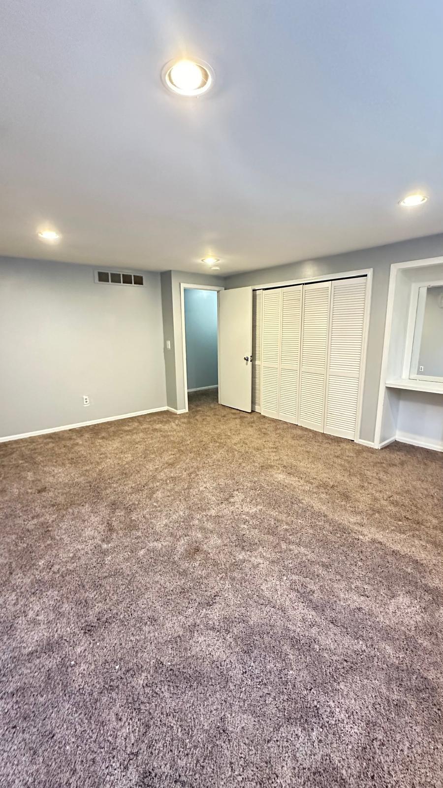 2665 Peterboro Road West Bloomfield, MI 48323 - Photo 29 of 54 WhatsApp Image 2026-04-19 at 2.44.15 PM