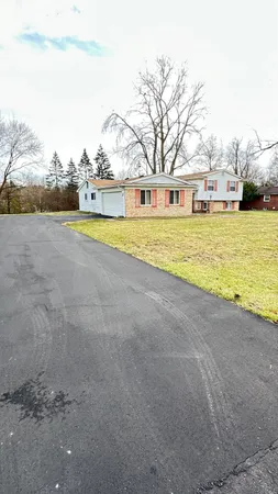 $469,900 | 2665 Peterboro Road, West Bloomfield, MI 48323