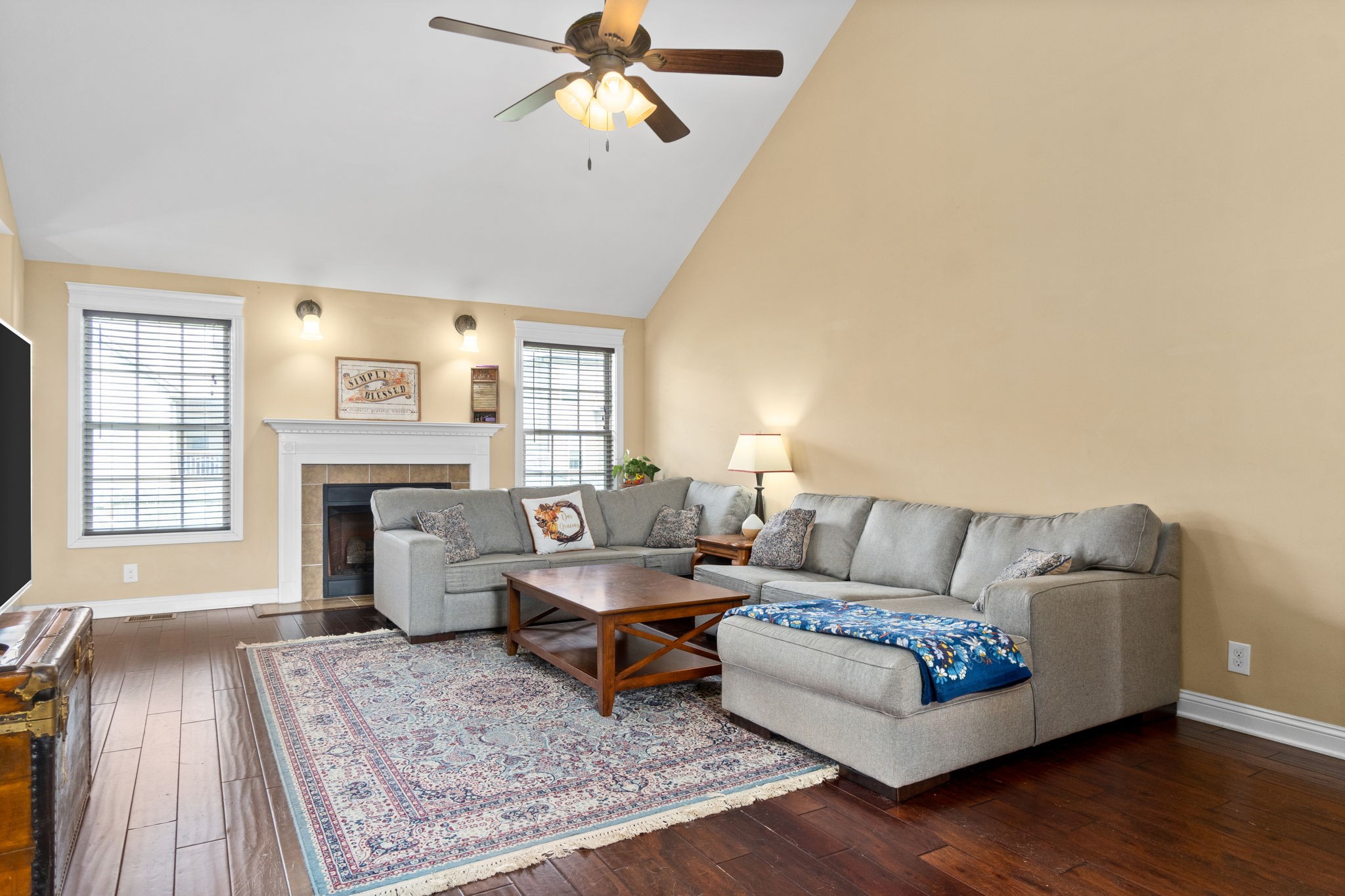 3784 Suiter Road Clarksville, TN 37040 - Photo 6 of 28 a living room with furniture and a fireplace