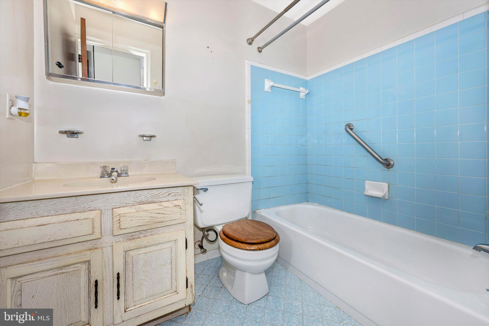 6402 Craigmont Road Baltimore, MD 21207 - Photo 17 of 36