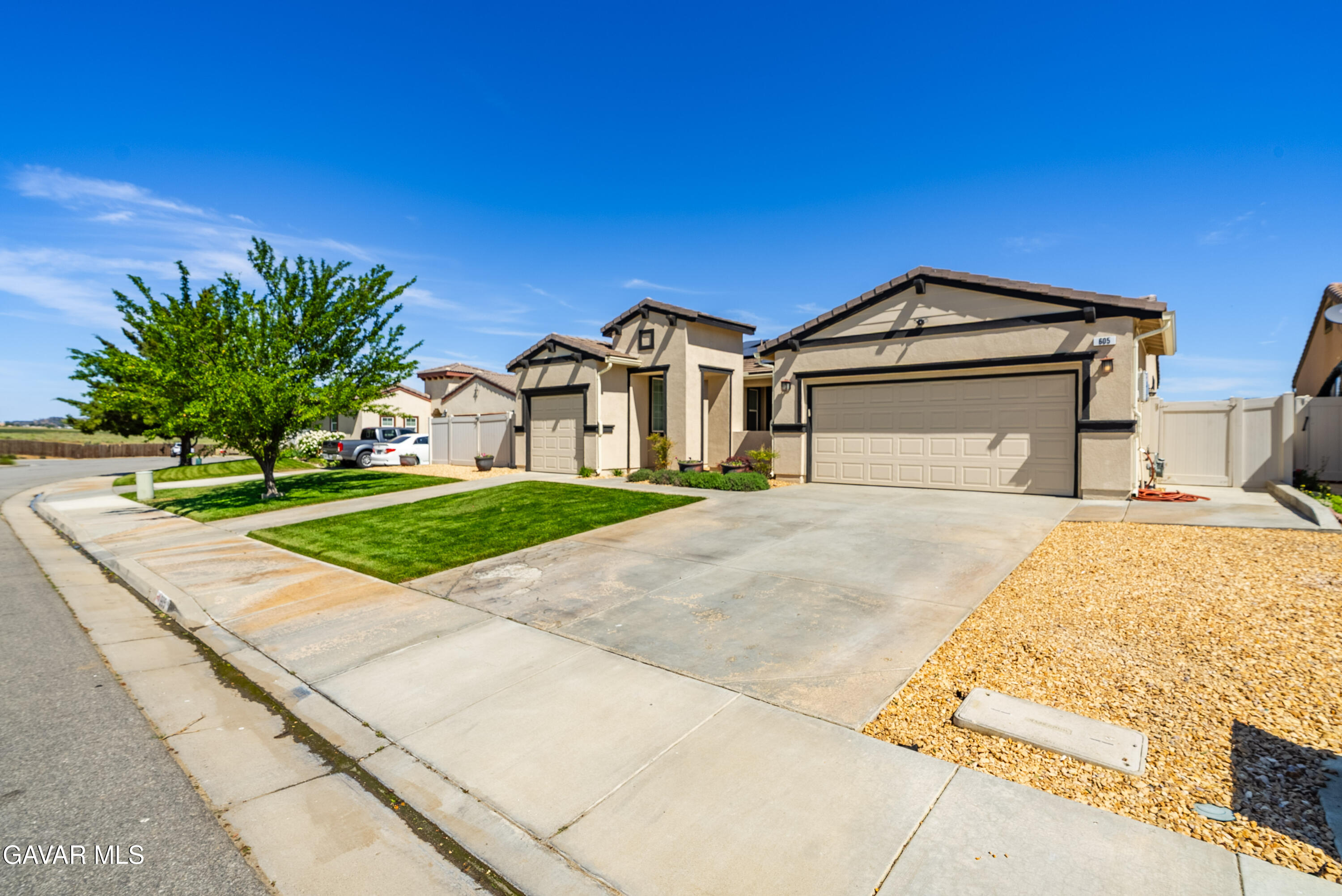 605 Orchard Parkway Tehachapi, CA 93561 - Photo 4 of 45 Orchard-05