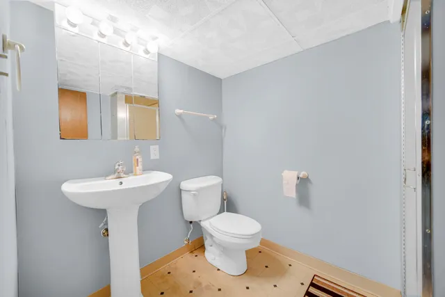 $289,000 | 842 North Jay Avenue, Griffith, IN 46319