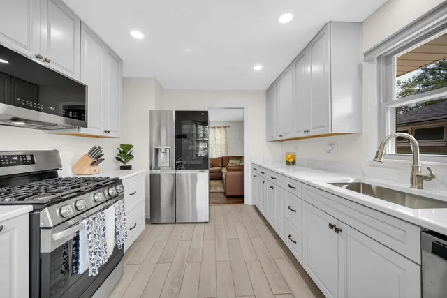 $289,000 | 842 North Jay Avenue, Griffith, IN 46319