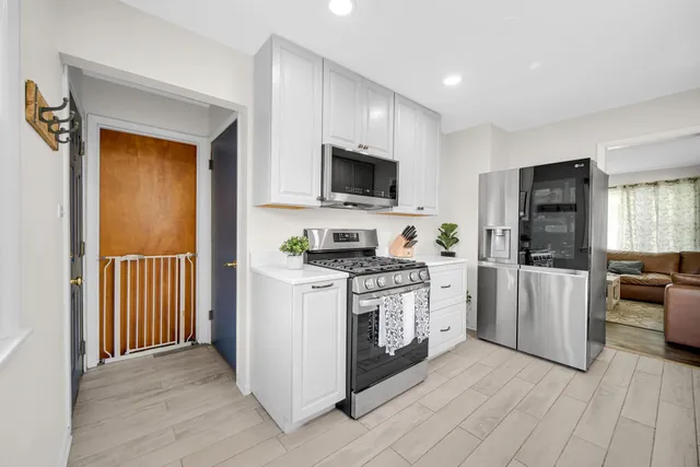 $289,000 | 842 North Jay Avenue, Griffith, IN 46319