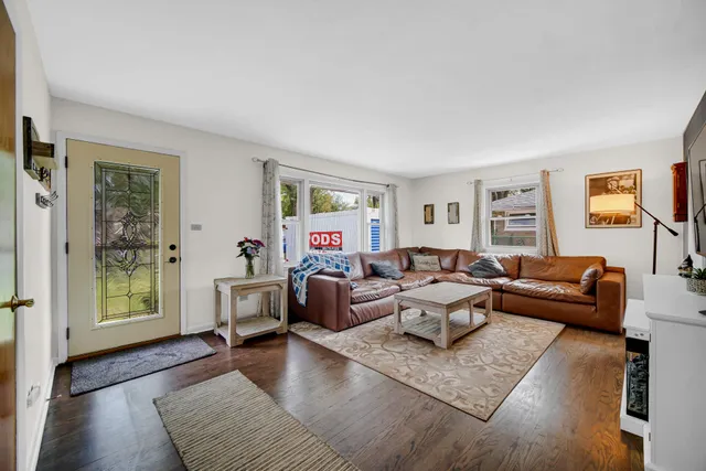 $289,000 | 842 North Jay Avenue, Griffith, IN 46319