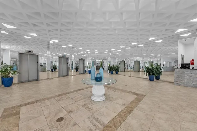 $695,000 | 5855 Midnight Pass Road, Unit 416, Sarasota, FL 34242