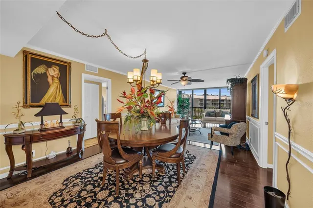 $695,000 | 5855 Midnight Pass Road, Unit 416, Sarasota, FL 34242