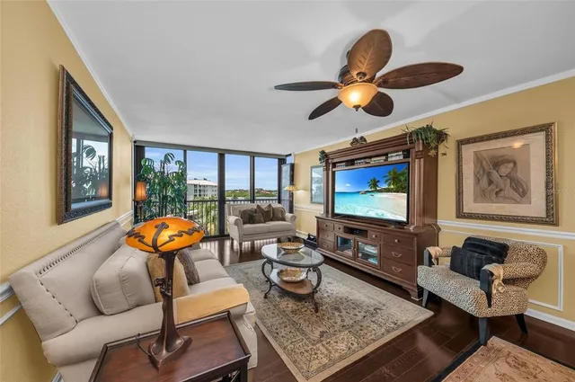 $695,000 | 5855 Midnight Pass Road, Unit 416, Sarasota, FL 34242
