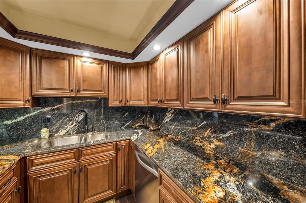 5855 Midnight Pass Road, Unit 416 Sarasota, FL 34242 - Photo 29 of 100