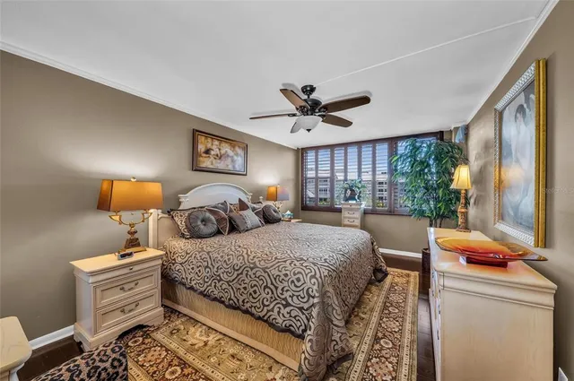 $695,000 | 5855 Midnight Pass Road, Unit 416, Sarasota, FL 34242