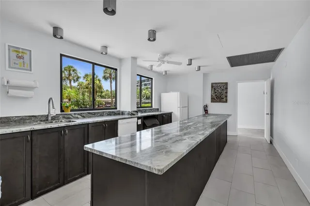 $695,000 | 5855 Midnight Pass Road, Unit 416, Sarasota, FL 34242