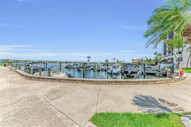 $695,000 | 5855 Midnight Pass Road, Unit 416, Sarasota, FL 34242