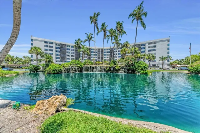 $695,000 | 5855 Midnight Pass Road, Unit 416, Sarasota, FL 34242