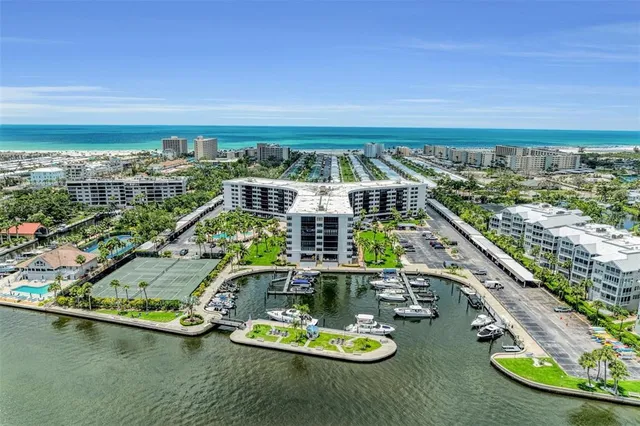 $695,000 | 5855 Midnight Pass Road, Unit 416, Sarasota, FL 34242