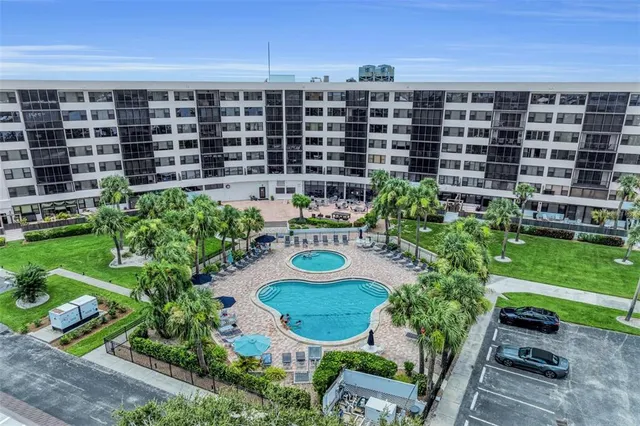 $695,000 | 5855 Midnight Pass Road, Unit 416, Sarasota, FL 34242