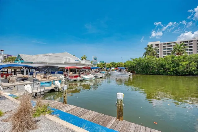 $695,000 | 5855 Midnight Pass Road, Unit 416, Sarasota, FL 34242