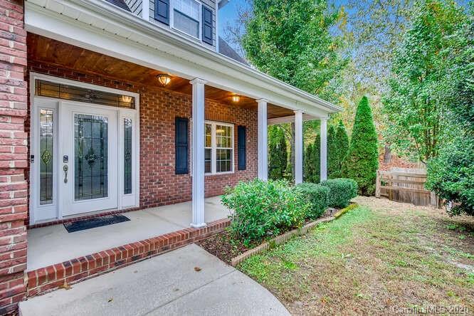 1938 Old Farm Road Southeast Concord, NC 28025 - Photo 3 of 44 Gallery Image 3