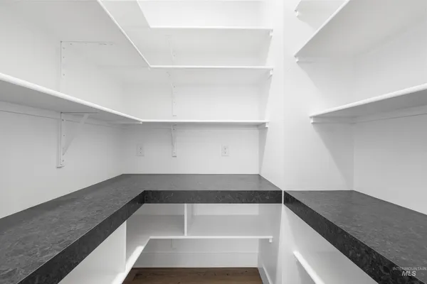 $565,000 | 3057 North Lapis Avenue, Meridian, ID 83646