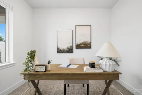 $565,000 | 3057 North Lapis Avenue, Meridian, ID 83646