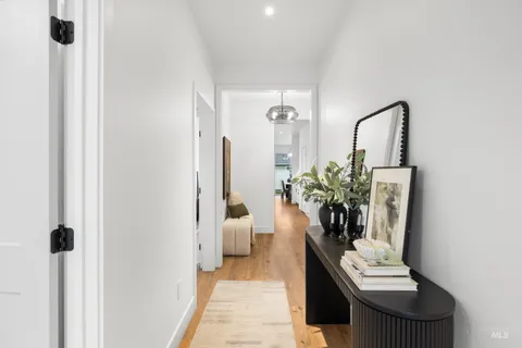 $565,000 | 3057 North Lapis Avenue, Meridian, ID 83646