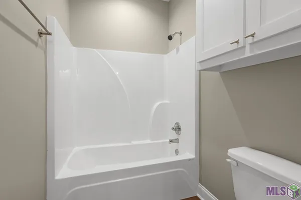 $192,900 | 33260 La Highway, Unit 15B, Denham Springs, LA 70706