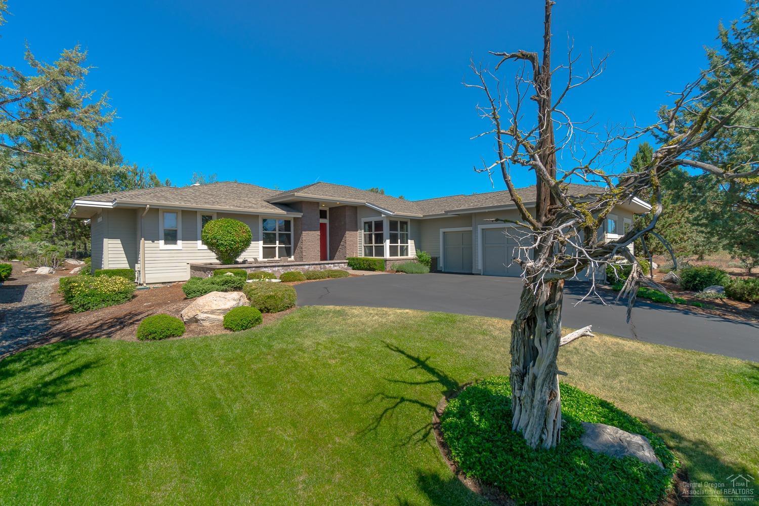 1857 Turnstone Road Redmond, OR 97756 - Photo 1 of 25 Gallery Image 1