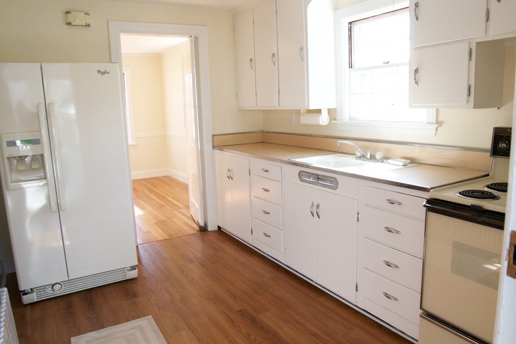 93 Clark Street Worcester, MA 01606 - Photo 3 of 22 Gallery Image 3