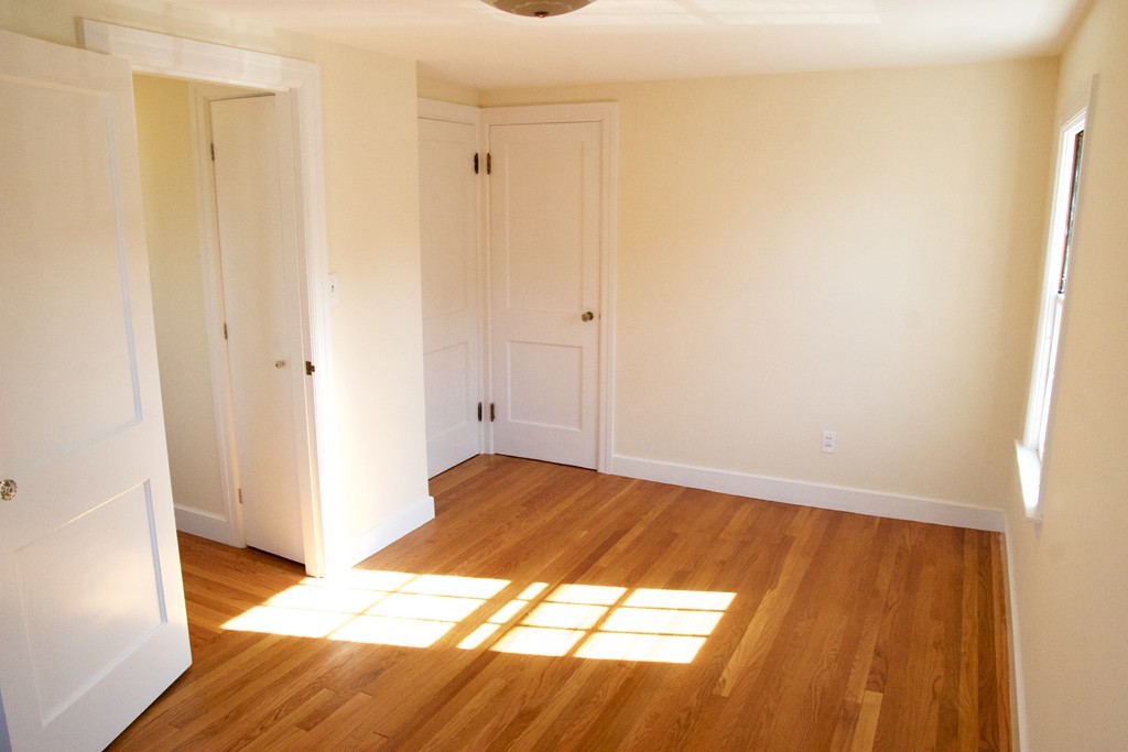 93 Clark Street Worcester, MA 01606 - Photo 10 of 22 Gallery Image 10