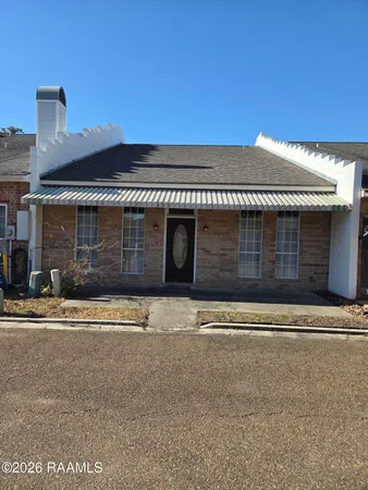 $208,500 | 305 Halcott Drive, Unit 112, Lafayette, LA 70503