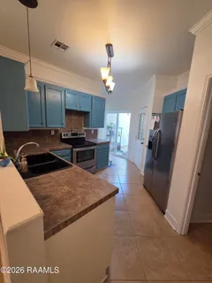 $208,500 | 305 Halcott Drive, Unit 112, Lafayette, LA 70503
