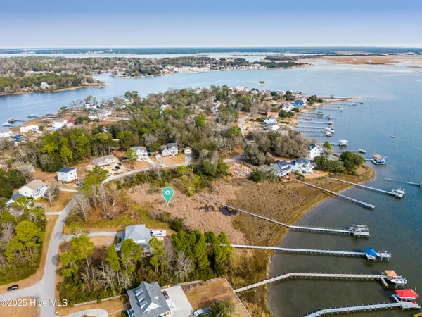 $429,000 | 1065 Chadwick Shores Drive, Sneads Ferry, NC 28460