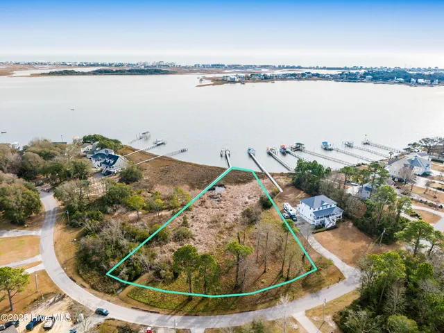 $429,000 | 1065 Chadwick Shores Drive, Sneads Ferry, NC 28460