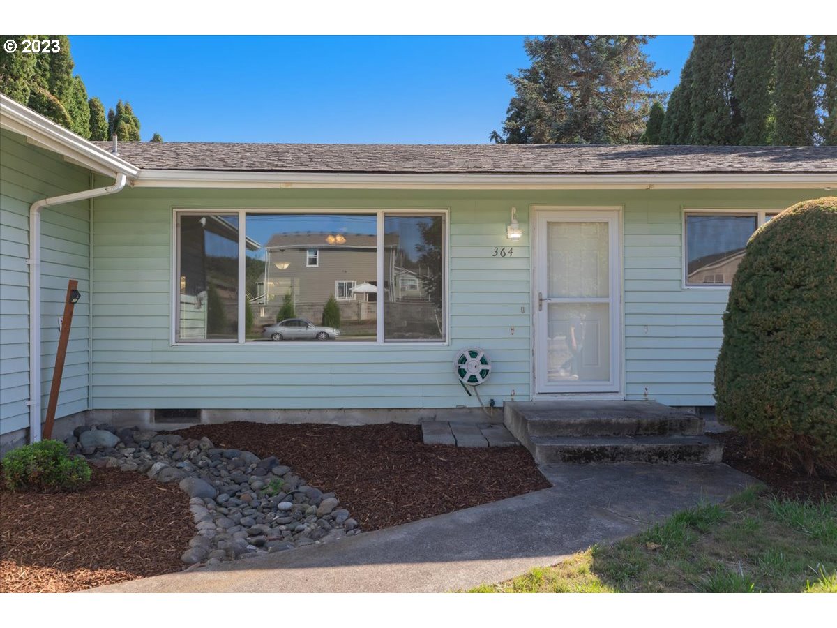 364 Insel Road Woodland, WA 98674 - Photo 3 of 29 Gallery Image 3